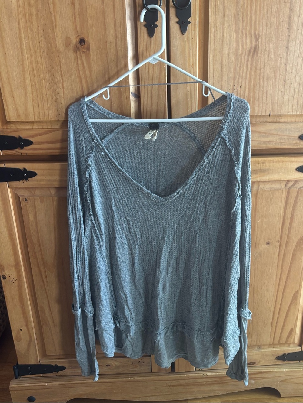 Lightweight Gray FREE PEOPLE V-Neck Women's Top